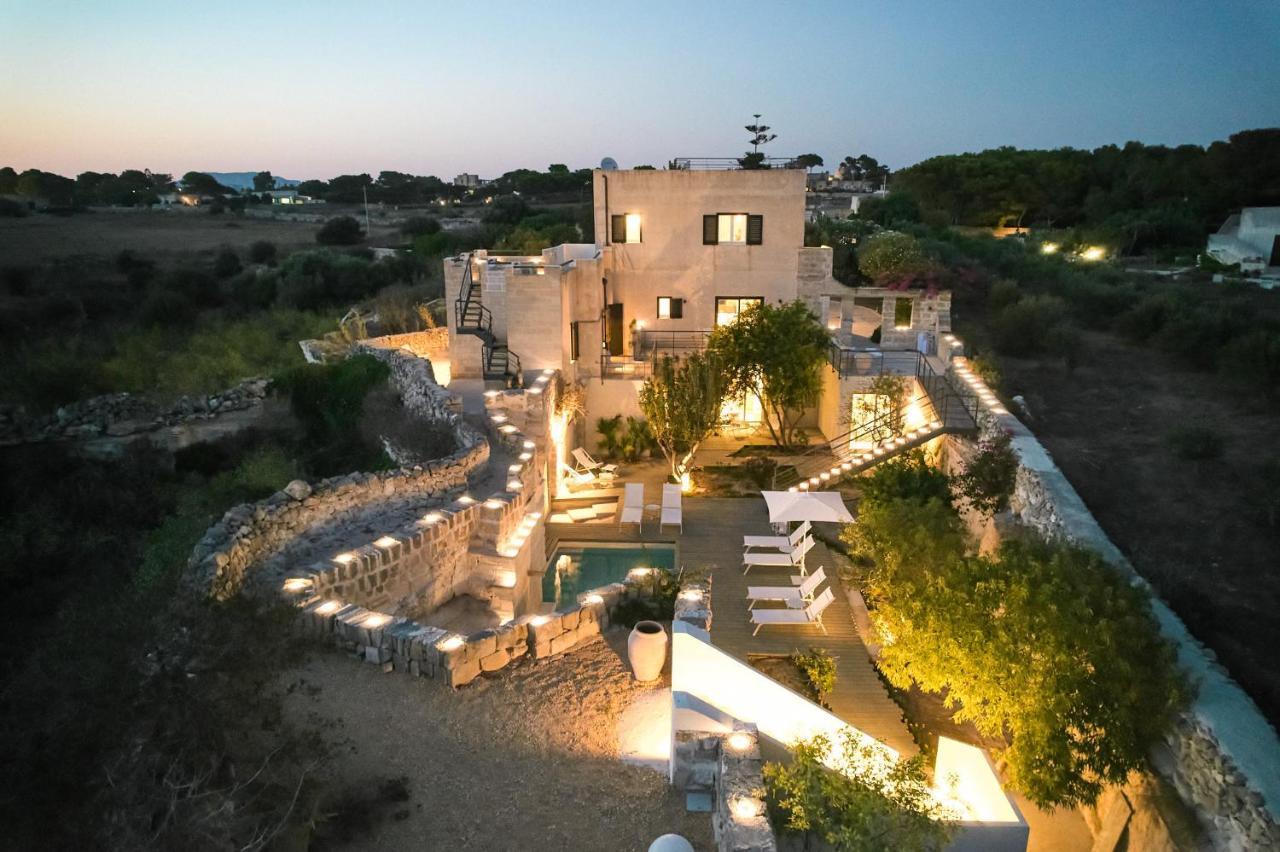 Villa Rocce Bianche 法维尼亚纳 外观 照片