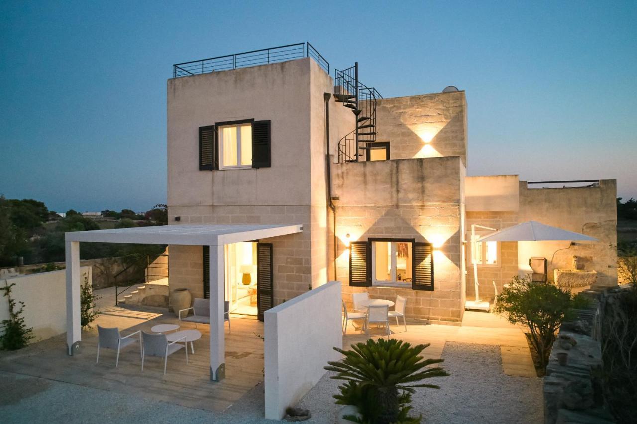 Villa Rocce Bianche 法维尼亚纳 外观 照片