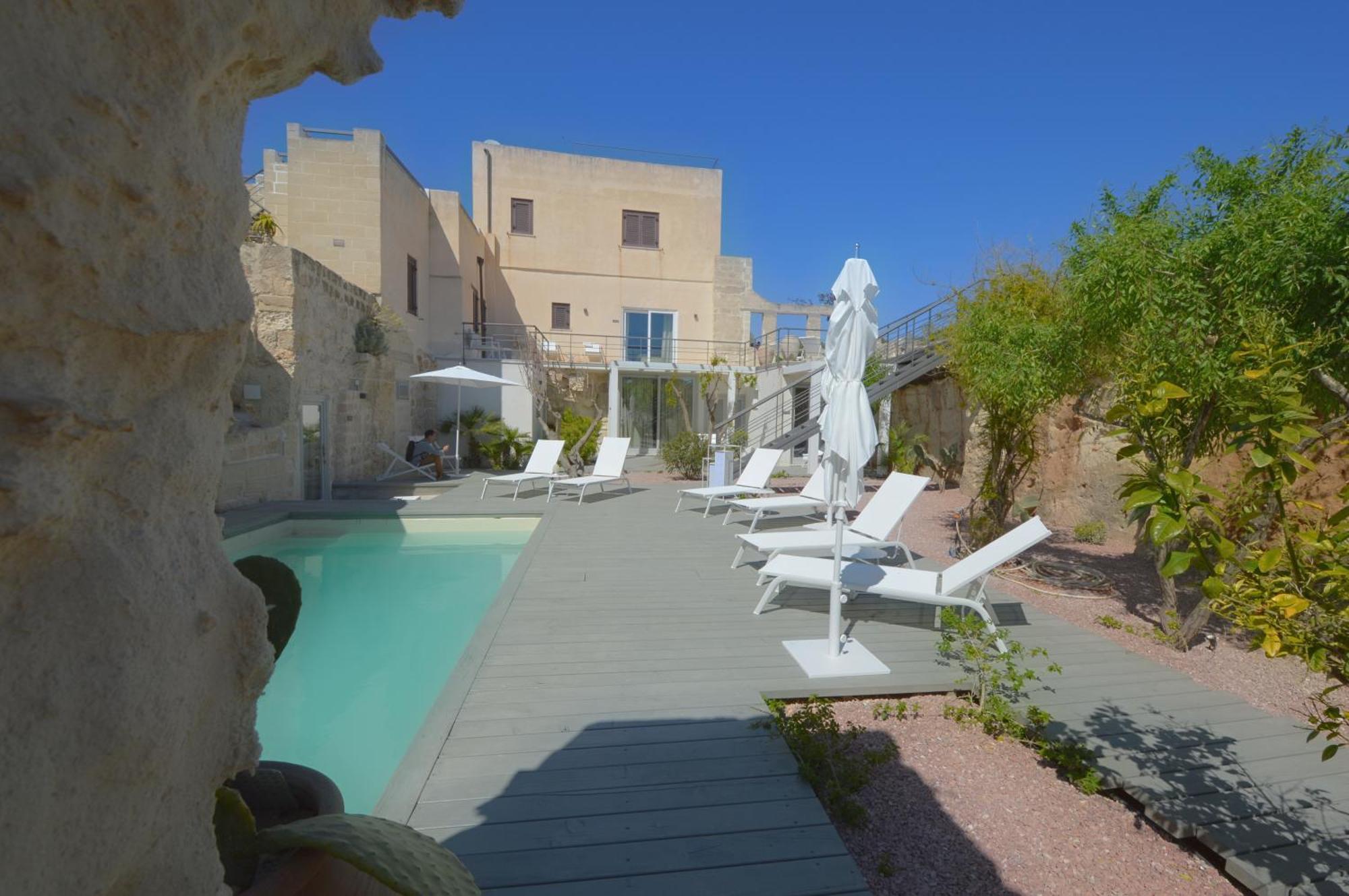 Villa Rocce Bianche 法维尼亚纳 外观 照片