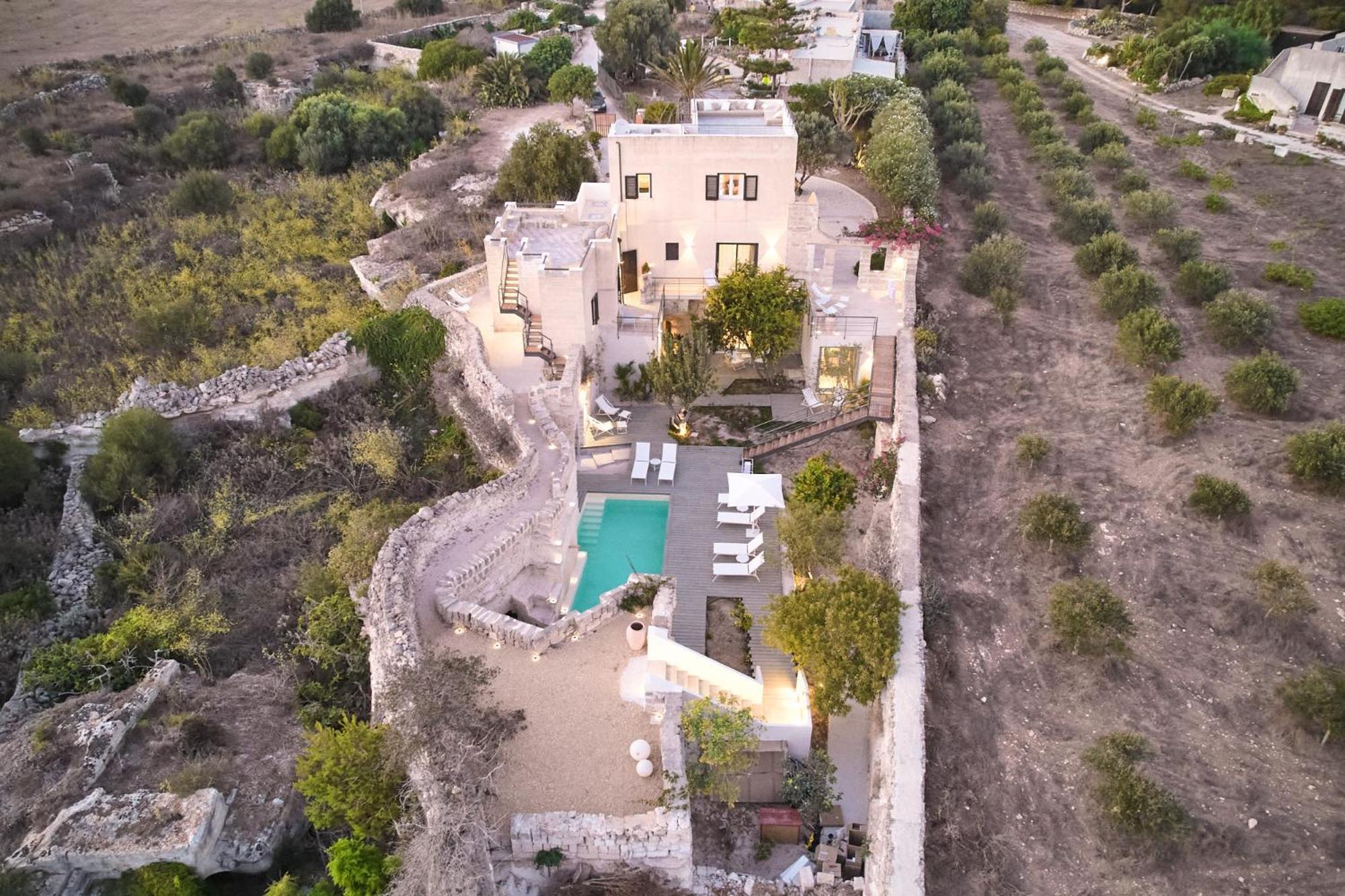 Villa Rocce Bianche 法维尼亚纳 外观 照片